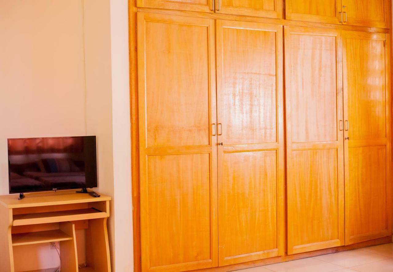 Charis Home Services Haatso Dış mekan fotoğraf