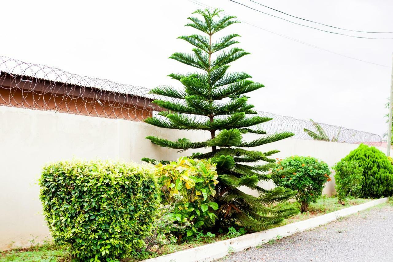 Charis Home Services Haatso Dış mekan fotoğraf